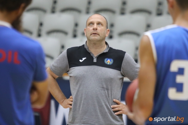 Тренировка на БК Левски Лукойл